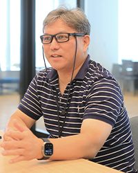 山内 浩嗣 氏
